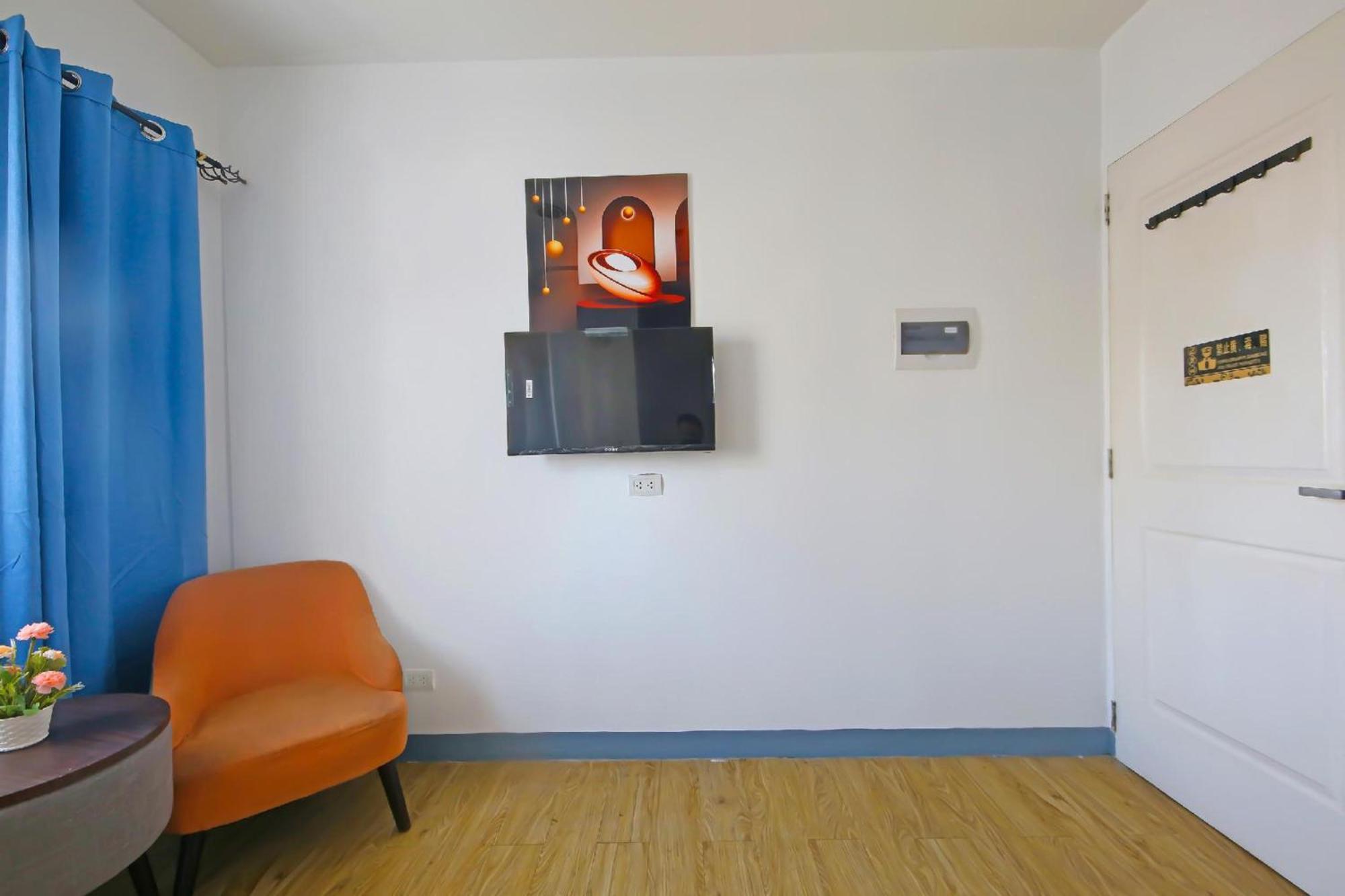 Loveness Apartelle Pasay Exterior photo